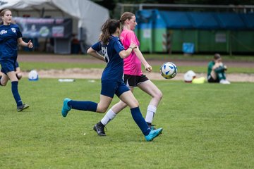 Bild 556 - Loewinnen Cup
